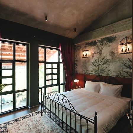 The Chum Boutique Hotel Hue Exterior foto