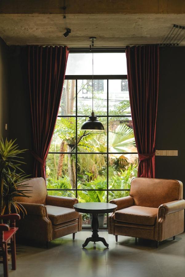 The Chum Boutique Hotel Hue Exterior foto